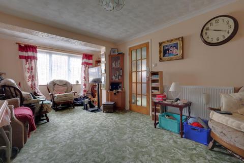 undefined, Rest-A-Wyle Avenue, Hayling Island