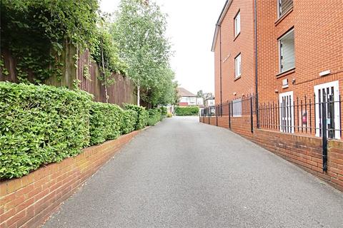 undefined, Winchmore Hill Road, London, N21