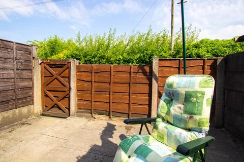 16 Stopes Road, Radcliffe, Manchester, M26 3WP