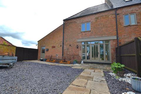 3 bedroom barn conversion to rent, Rhoon Road, King's Lynn PE34