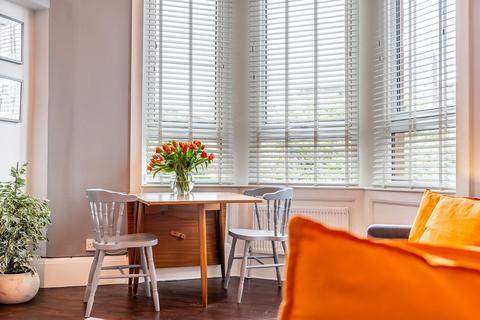 1 bedroom flat for sale, Esmond Street, Flat 1/1, Yorkhill, Glasgow, G3 8SN