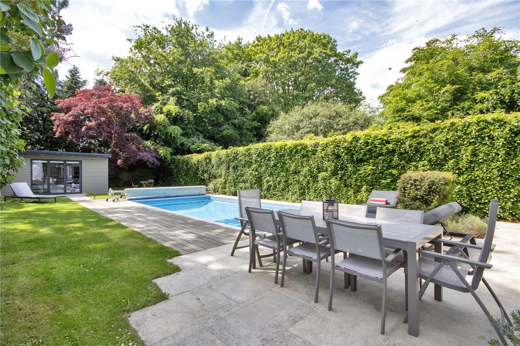 Terrace and Garden