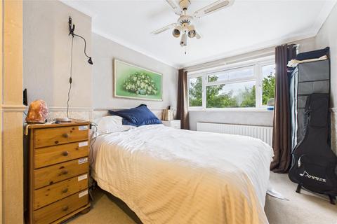 56 Bathurst Road, Winnersh, Wokingham, RG41 5JB