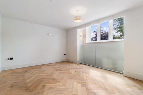 2 bedroom apartment for sale, Cavendish Place, Cavendish Road, Bowdon, WA14