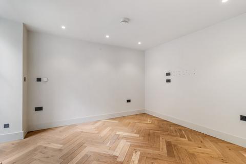 2 bedroom apartment for sale, Cavendish Place, Cavendish Road, Bowdon, WA14