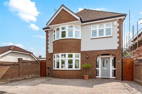4 bedroom detached house for sale, Winifred Avenue, Hornchurch, RM12