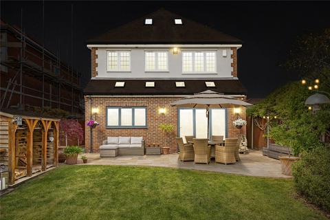 undefined, Winifred Avenue, Hornchurch, RM12