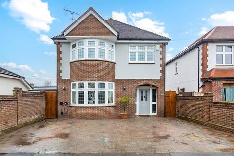 3 bedroom detached house for sale, Winifred Avenue, Hornchurch, RM12