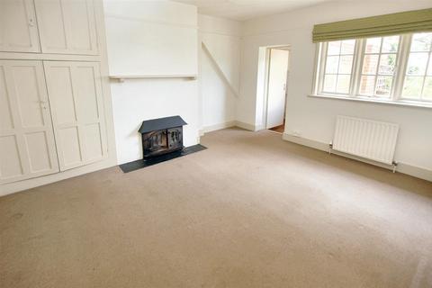3 bedroom semi-detached house for sale, Hamptons Road, Hadlow, Tonbridge