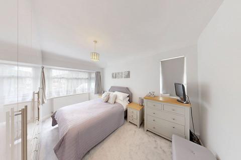414 Field End Road, Ruislip, HA4 9PE