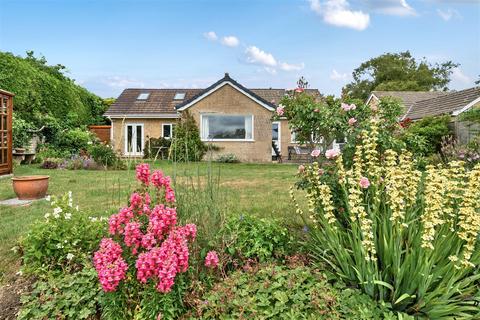 10 Gullivers Lane, Steeple Ashton, Trowbridge, BA14 6EQ