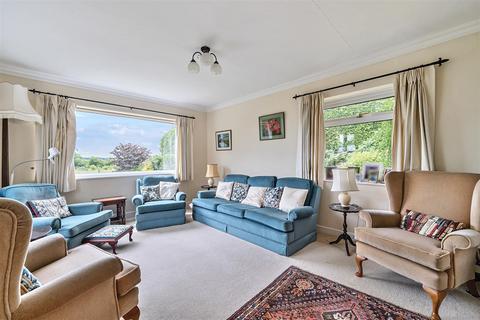 10 Gullivers Lane, Steeple Ashton, Trowbridge, BA14 6EQ