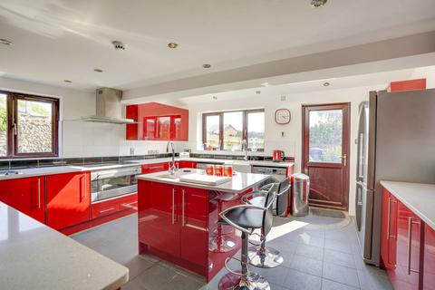 5 bedroom detached house for sale, High Street, Bury St. Edmunds IP28