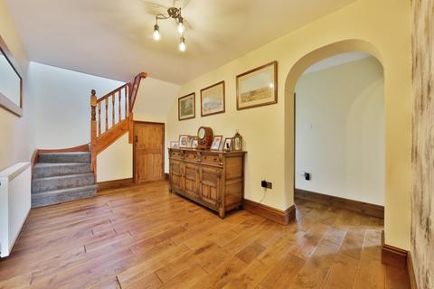 4 bedroom detached house for sale, Pitt Lane, Ryehill, Hull,  HU12 9NN