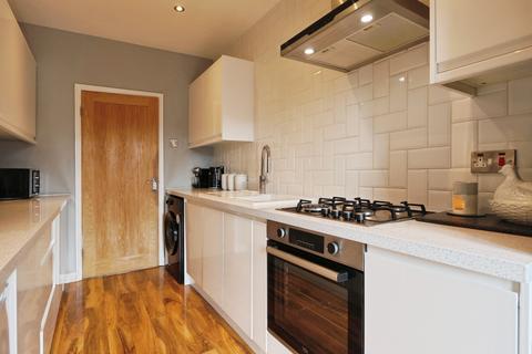 3 bedroom terraced house for sale, Grammar School Road, Hull, HU5 4NU