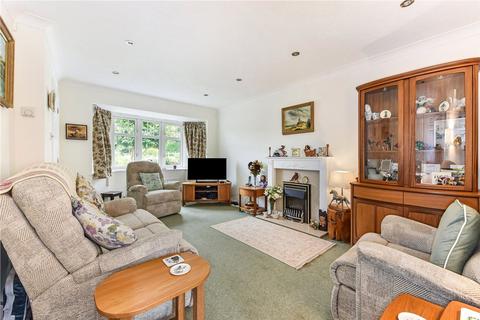 3 bedroom detached house for sale, Peacock Close, Chichester, PO19