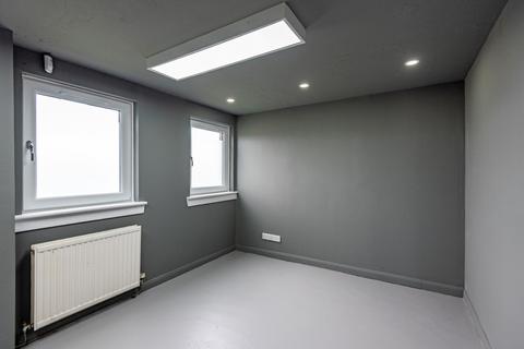 Industrial unit to rent, 66-76 Dickson St Dunfermline KY12 7SN