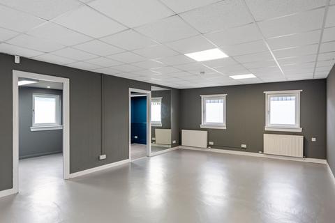 Industrial unit to rent, 66-76 Dickson St Dunfermline KY12 7SN