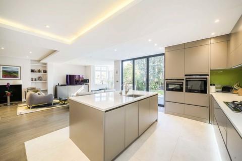 undefined, Corringway, London W5