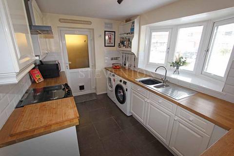 undefined, Windsor Gardens, Castlecroft, Wolverhampton, WV3