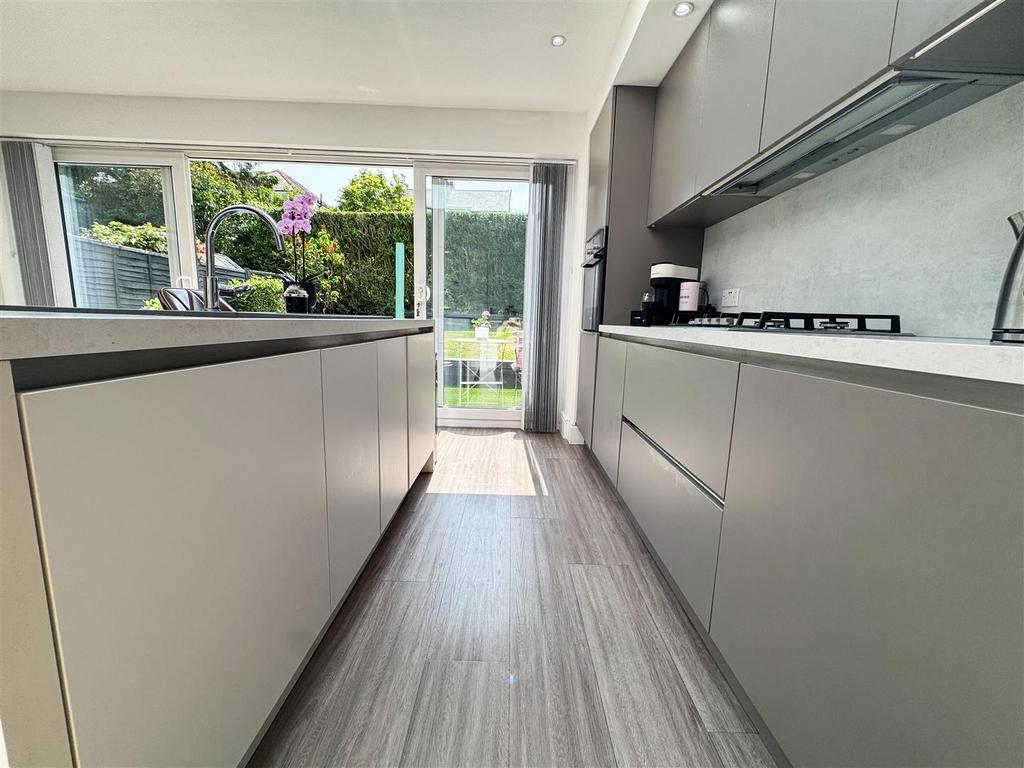 Open plan family room breakfast kitchen dining