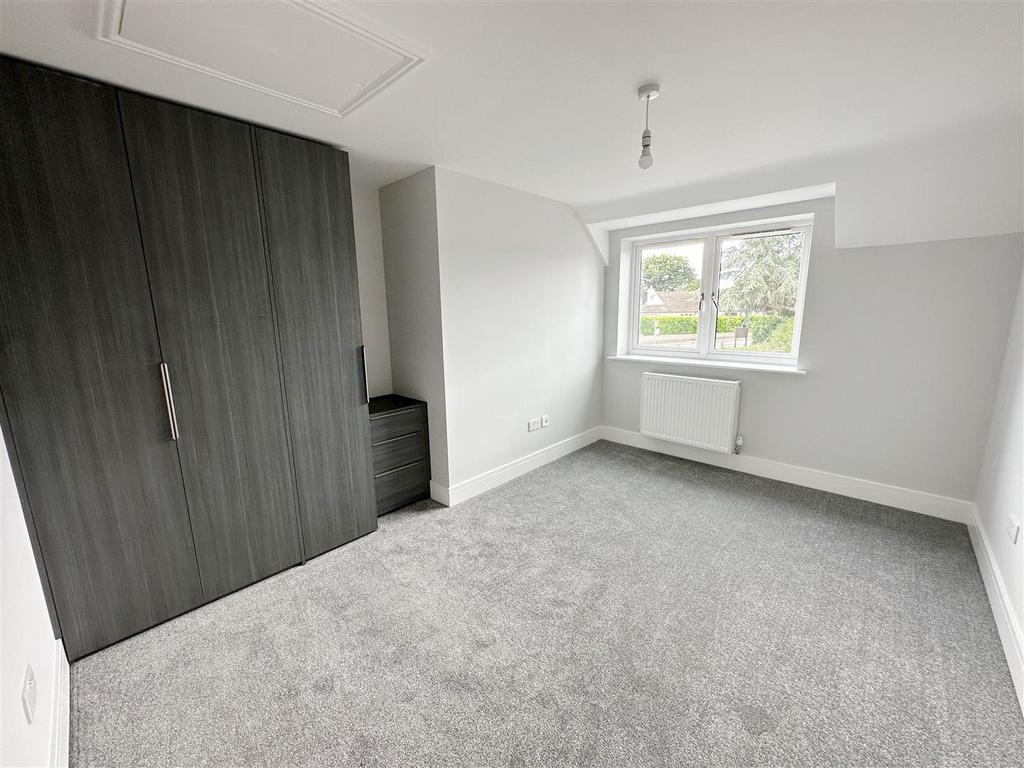 Bedroom.JPG