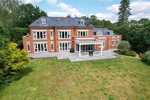 undefined, Chargate Close, Burwood Park, KT12