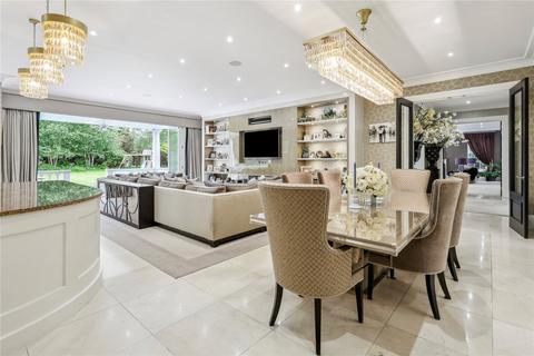undefined, Chargate Close, Burwood Park, KT12