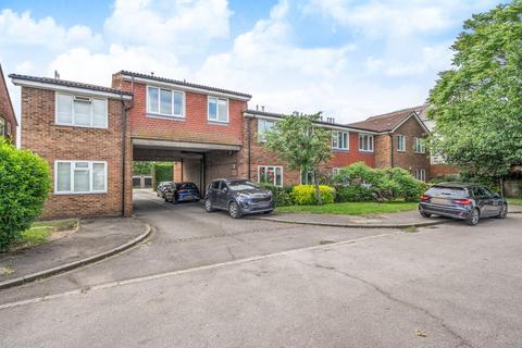 1 bedroom flat to rent, Staines Road West,  Ashford,  TW15