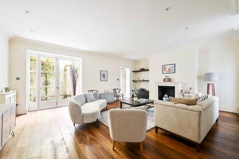 2 bedroom flat for sale, Courtfield Gardens, South Kensington, London, SW5