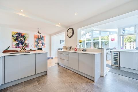 4 bedroom detached bungalow for sale, 13 Beck Yeat, Coniston, Cumbria, LA21 8HT