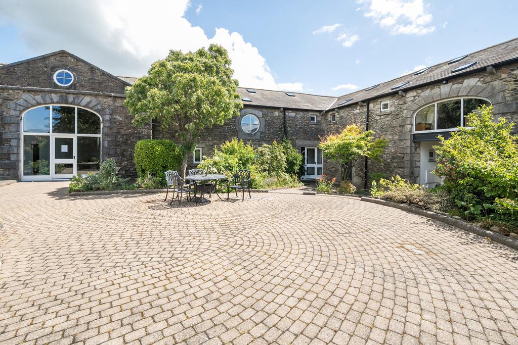 Communal Courtyard
