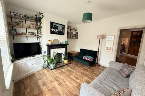 2 bedroom terraced house for sale, Bowbridge Road, Newark