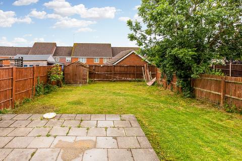 3 bedroom end of terrace house for sale, Balmoral Avenue, Rushden NN10