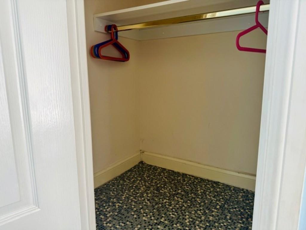 Bedroom3 wardrobe-storage