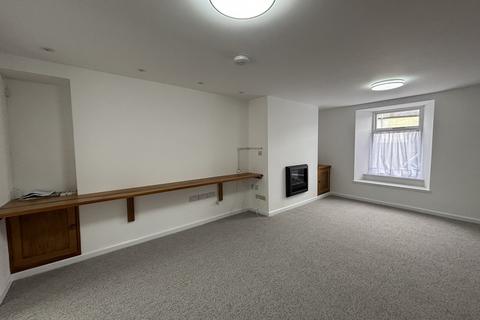 2 bedroom terraced house to rent, Bank Square, St Just