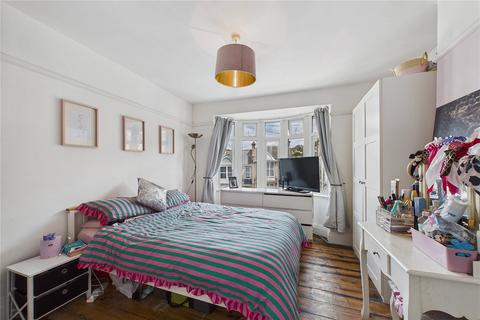 10 Lamb Park, Ilfracombe, EX34 8DH