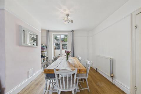 10 Lamb Park, Ilfracombe, EX34 8DH