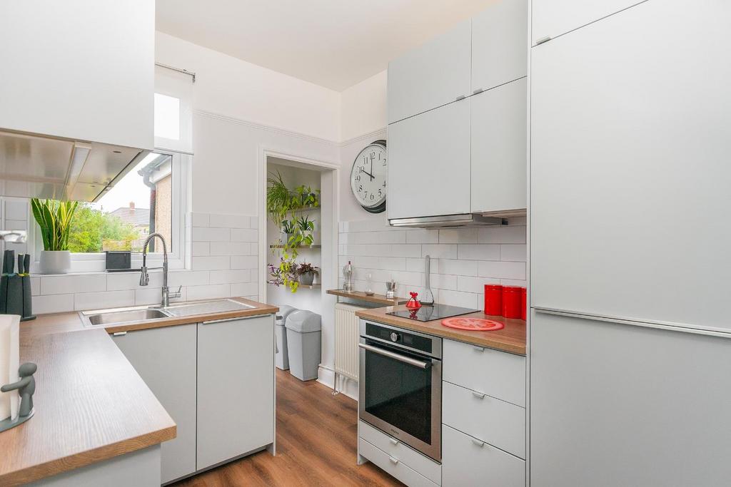0 J7 ABN - Kitchen A.jpg