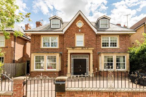 Chartfield Avenue, London SW15