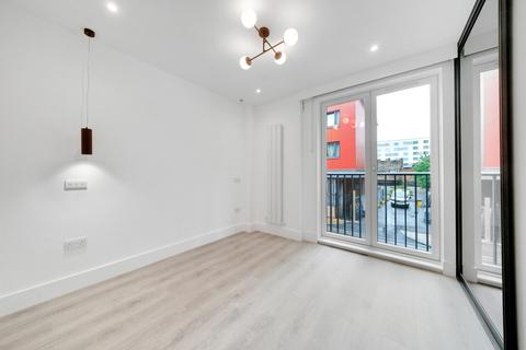 1 bedroom apartment to rent, Sidney Street, Whitechapel, London