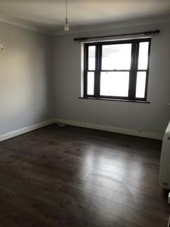 1 bedroom flat to rent, Catherine Street, Rochester