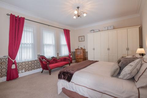 3, Brooklands Carlton Road, South Godstone, Godstone, RH9 8LH