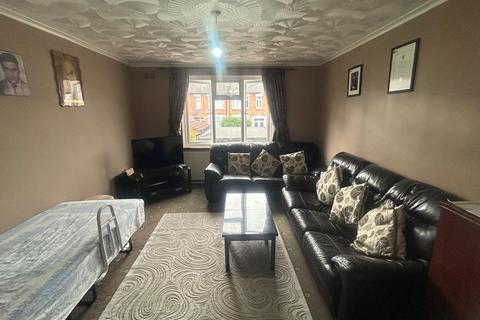 3 bedroom terraced house for sale, Western Road, Southall UB2