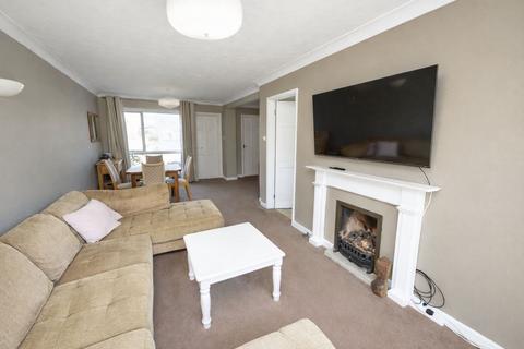 undefined, Kingfisher Drive, Yateley GU46