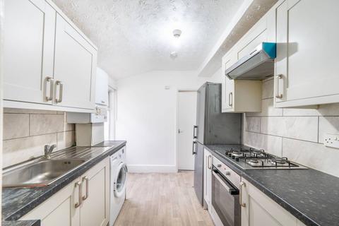 2 bedroom flat for sale, Chaplin Road, Wembley, HA0