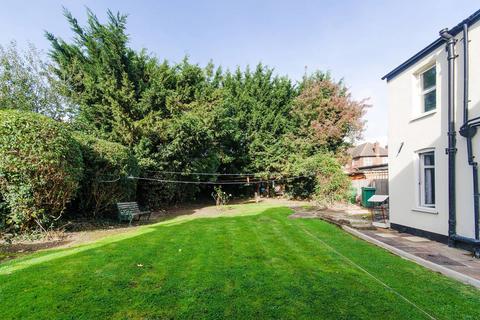 2 bedroom flat for sale, Chaplin Road, Wembley, HA0