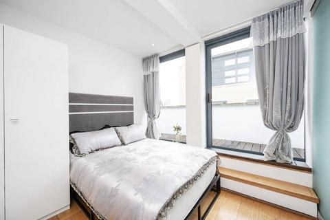 2 bedroom penthouse to rent, Basing Place, Shoreditch, London, E2