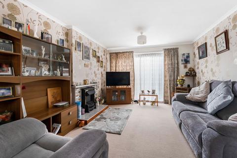 3 bedroom end of terrace house for sale, Sycamore Drive, Huntingdon, Cambridgeshire.