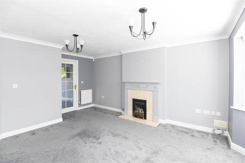 66 Cornbrash Rise, Hilperton, Trowbridge, BA14 7TR